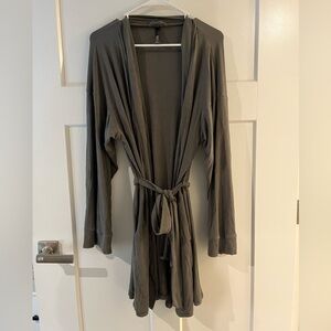 Skims soft lounge robe Juniper 2XL